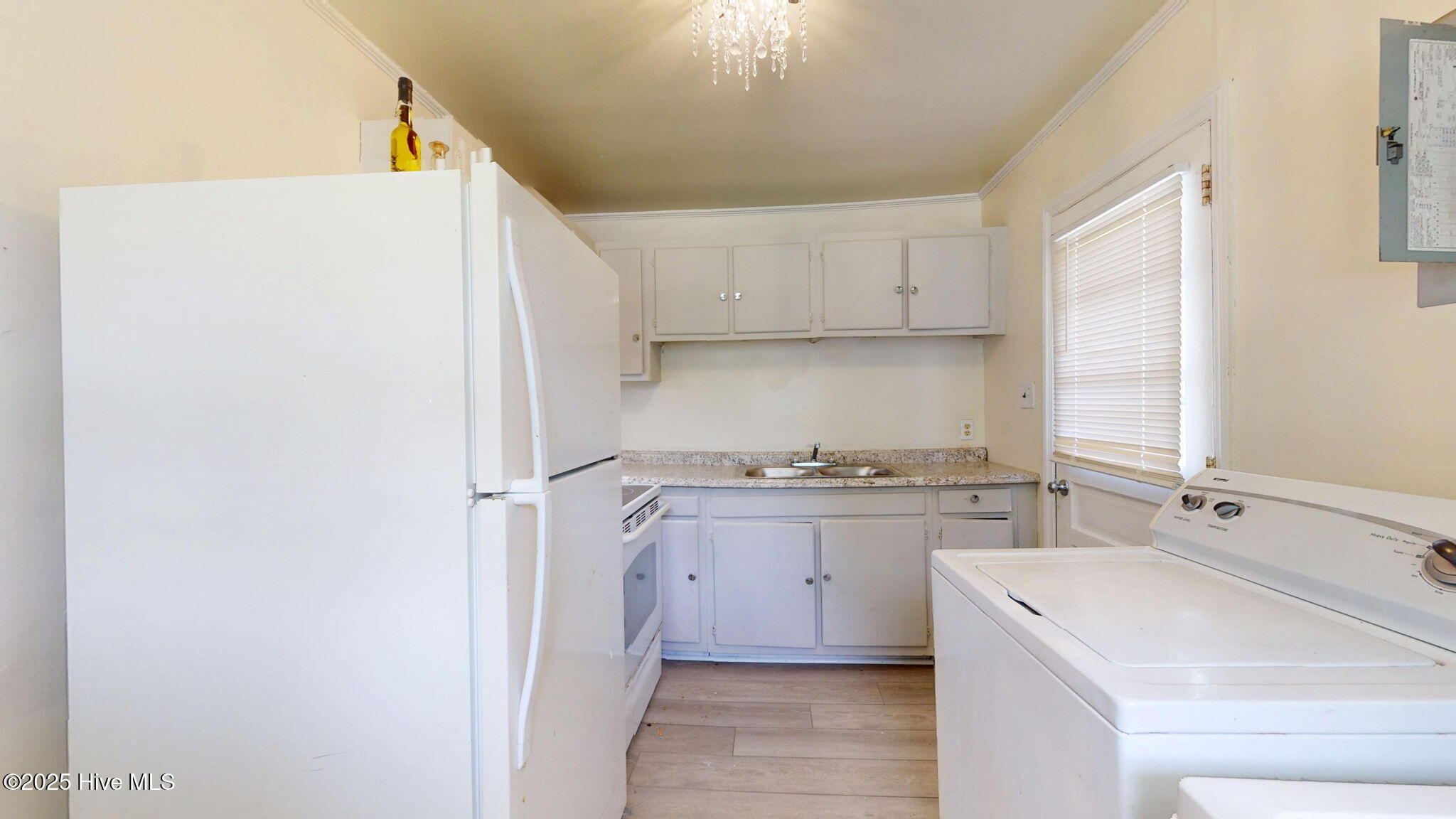 2105 Marsha Avenue Kinston, NC 28501 - Photo 11 of 29 21-web-or-mls-2105-Marsha-Ave-Kinston-NC