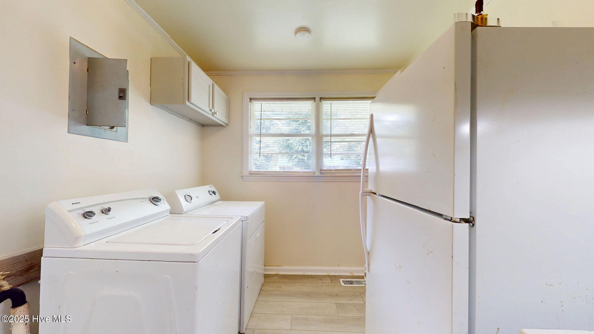 2105 Marsha Avenue Kinston, NC 28501 - Photo 12 of 29 22-web-or-mls-2105-Marsha-Ave-Kinston-NC