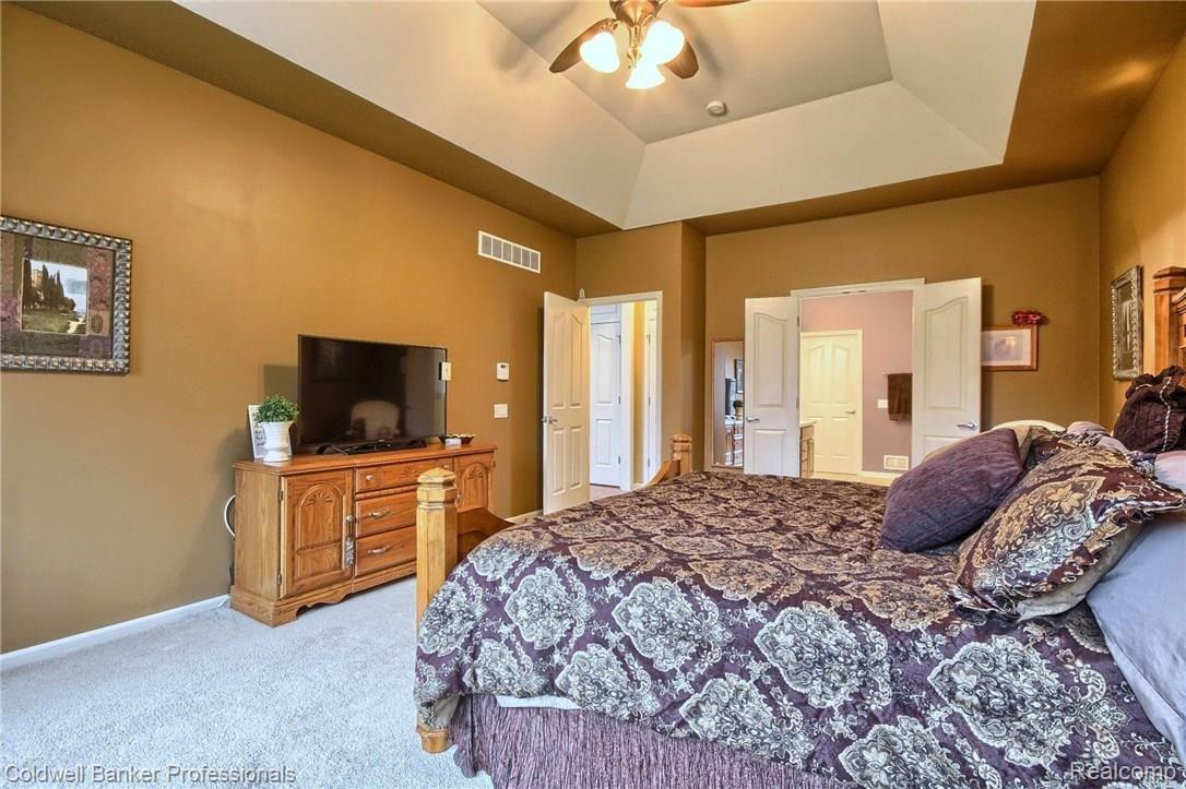 1640 Lasalle Road Canton, MI 48187 - Photo 19 of 40 19_Master_Bedroom_3rd_View.jpg