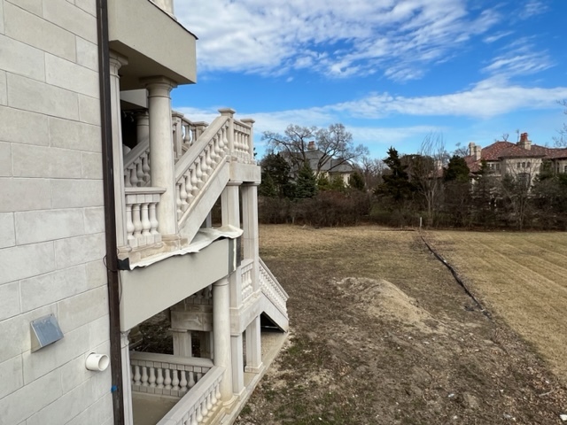 6379 South County Line Road Burr Ridge, IL 60527 - Photo 3 of 8 a view of entryway