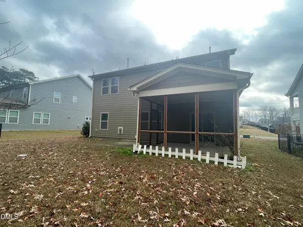 $2,150 | 288 Heathwood Drive, Clayton, NC 27527