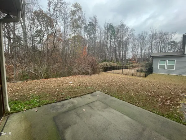 $2,150 | 288 Heathwood Drive, Clayton, NC 27527