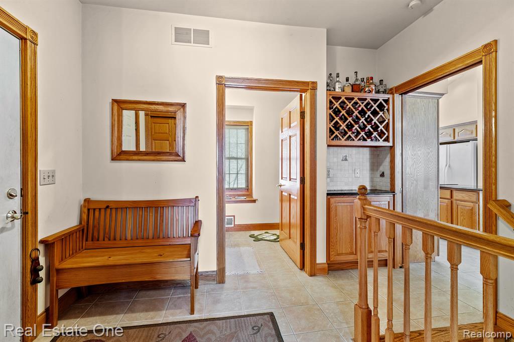 1170 Ridge Road Canton, MI 48188 - Photo 29 of 84