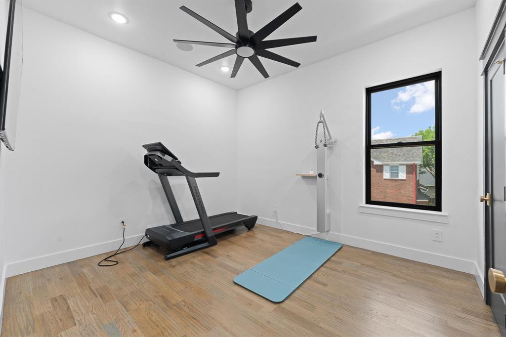 613 Wildcat Way Kennedale, TX 76060 - Photo 26 of 40 a view of a room with gym equipment