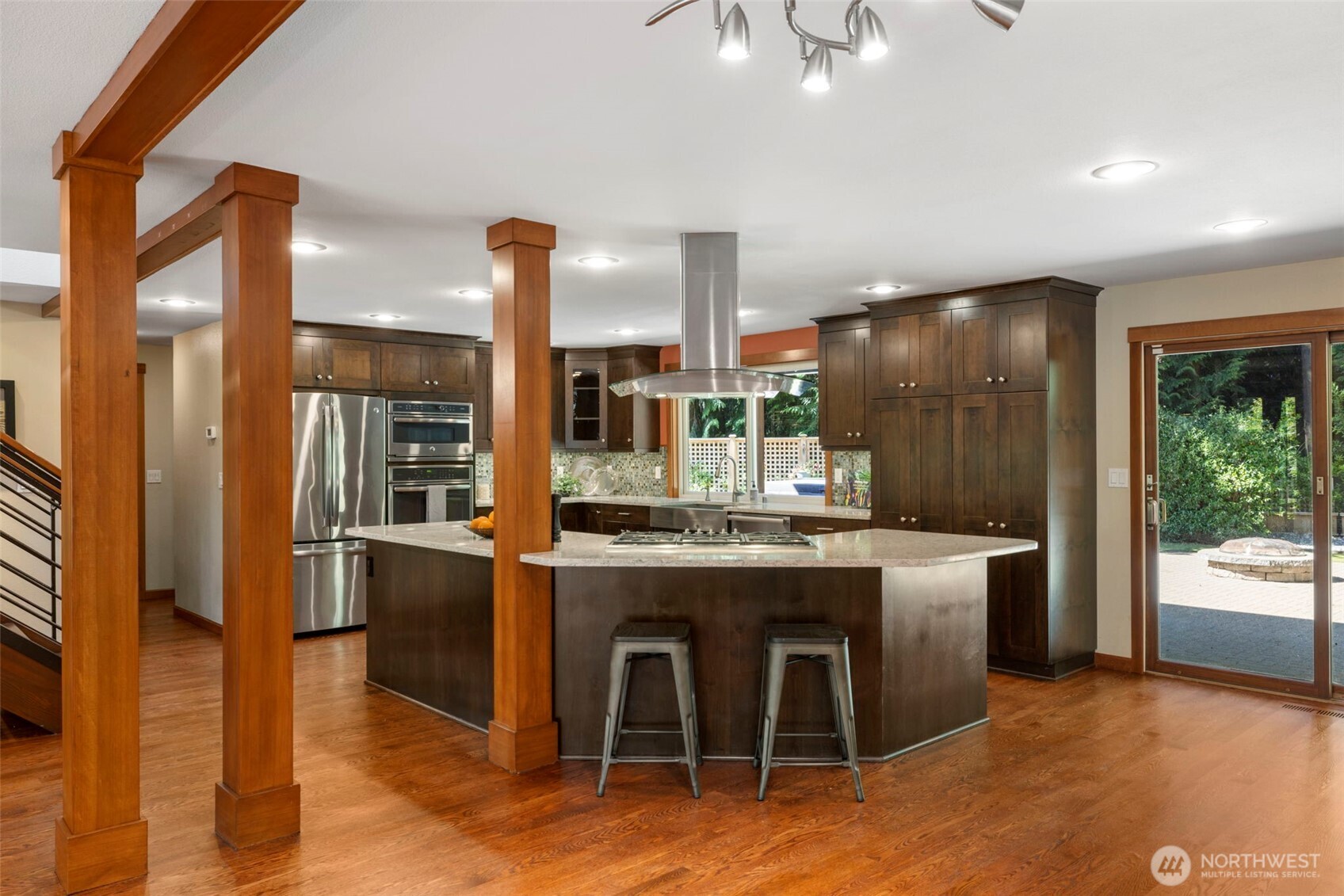 4619 136th Place Southwest Edmonds, WA 98026 - Photo 3 of 37