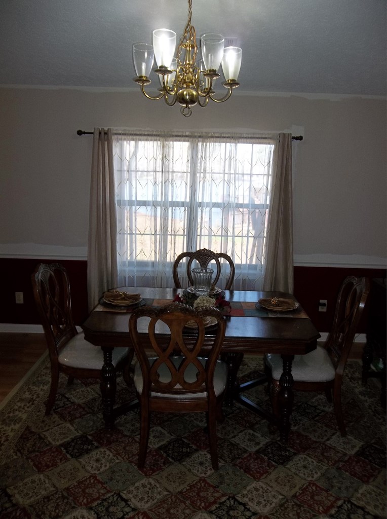 100 Willow Beach Road Ellerslie, GA 31807 - Photo 4 of 14 Dining Room