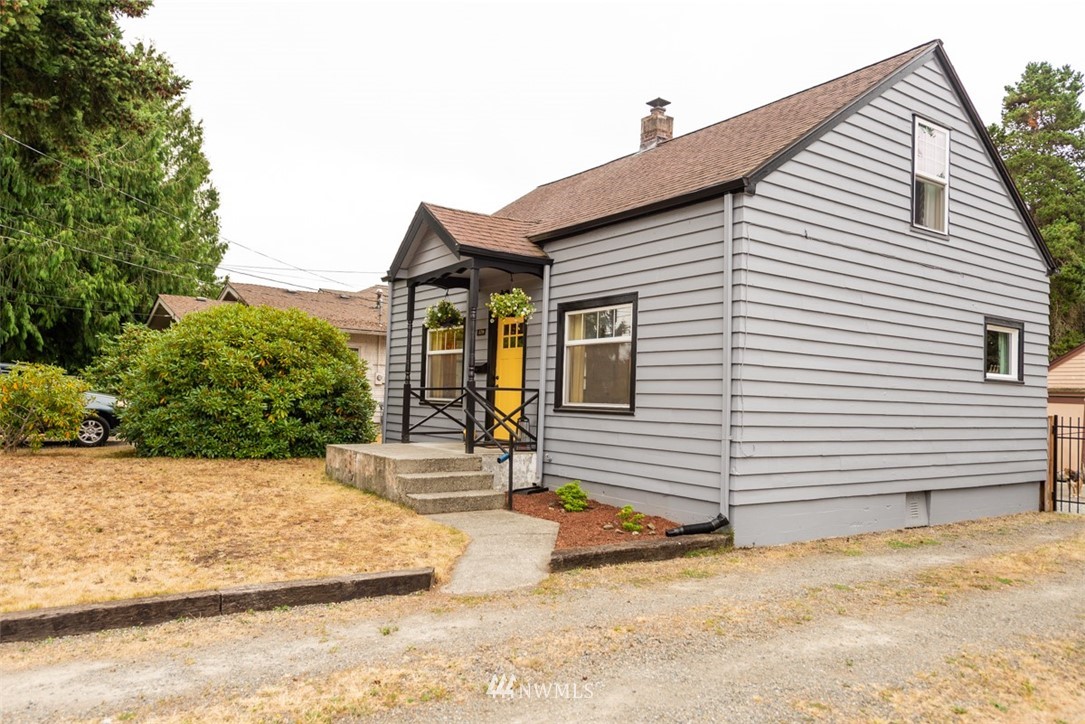720 Ramsdell Street Fircrest, WA 98466 - Photo 2 of 19