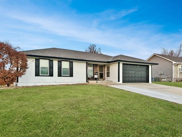 812 Appleblossom Excelsior Springs, MO 64024 - Photo 1 of 1