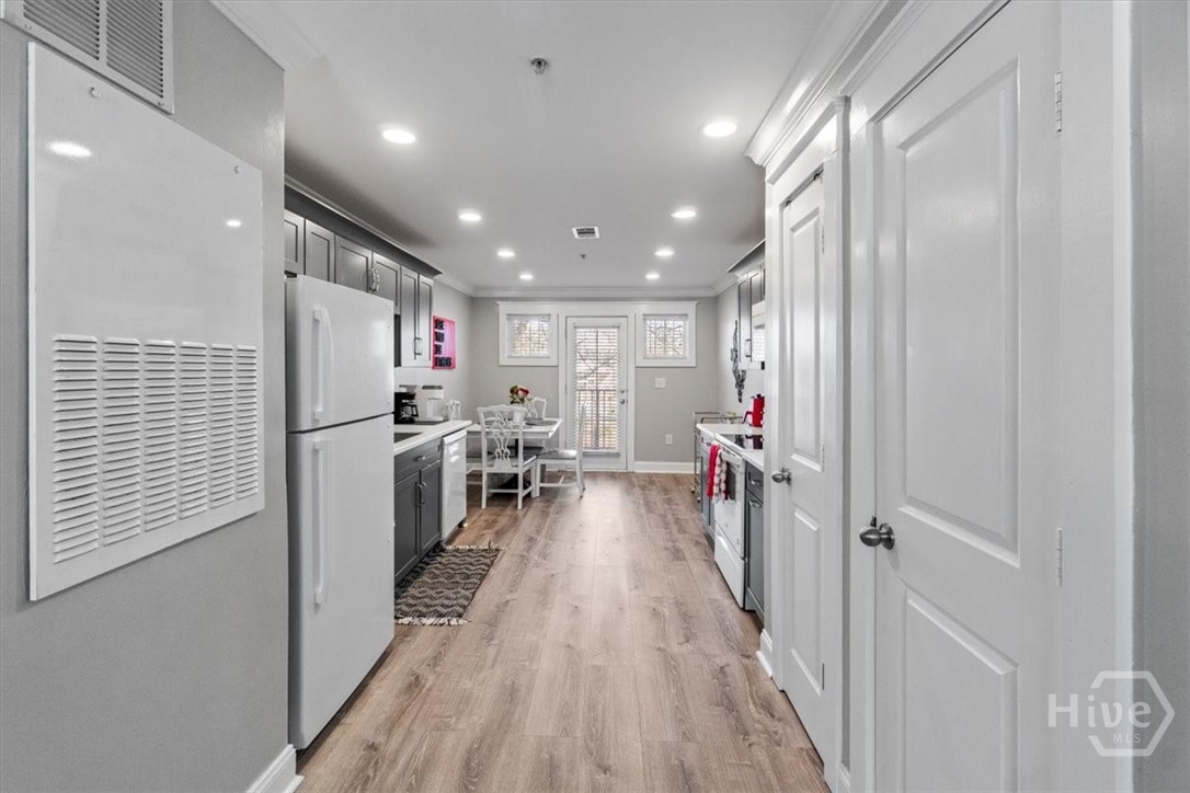1035 South Barnett Shoals Road, Unit 911 Athens, GA 30605 - Photo 7 of 35 Gallery Image 7
