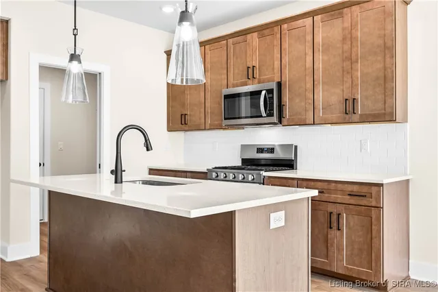 $314,900 | 648 Avalon (lot # 09) Court, North Vernon, IN 47265