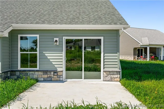 $314,900 | 648 Avalon (lot # 09) Court, North Vernon, IN 47265