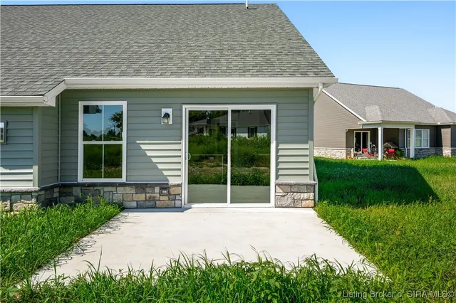 $314,900 | 648 Avalon (lot # 09) Court, North Vernon, IN 47265