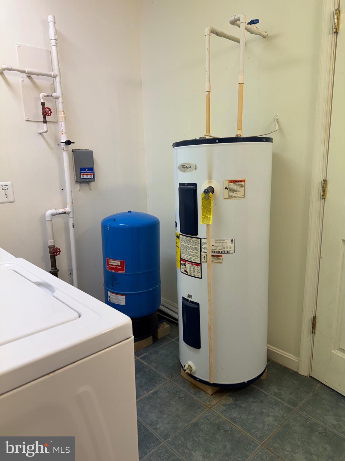 11908 Wolfsville Road Myersville, MD 21773 - Photo 16 of 28