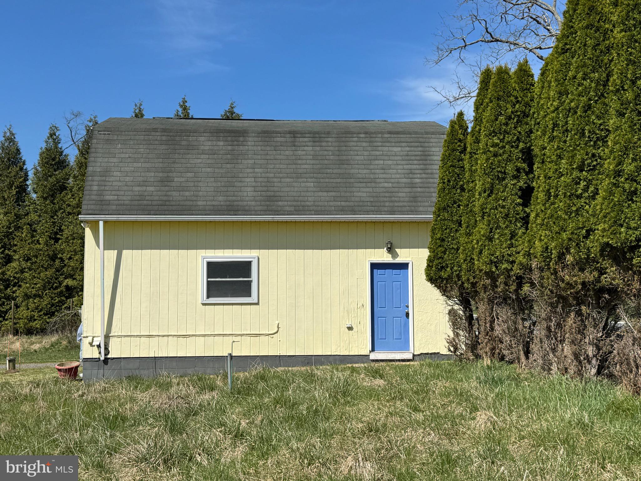 11908 Wolfsville Road Myersville, MD 21773 - Photo 2 of 28