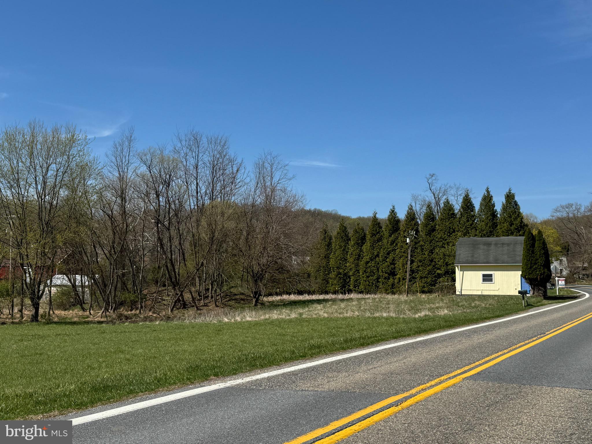 11908 Wolfsville Road Myersville, MD 21773 - Photo 4 of 28