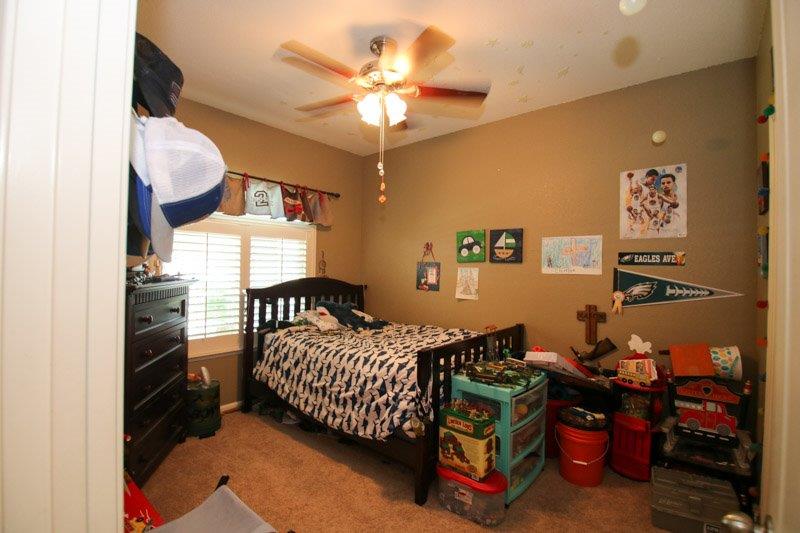 271 East Olson Avenue Reedley, CA 93654 - Photo 22 of 35 Gallery Image 22