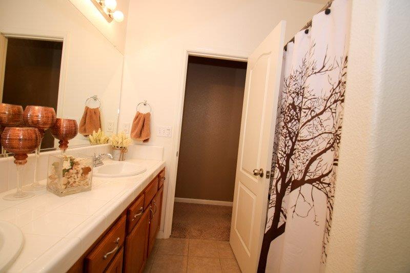 271 East Olson Avenue Reedley, CA 93654 - Photo 25 of 35 Gallery Image 25