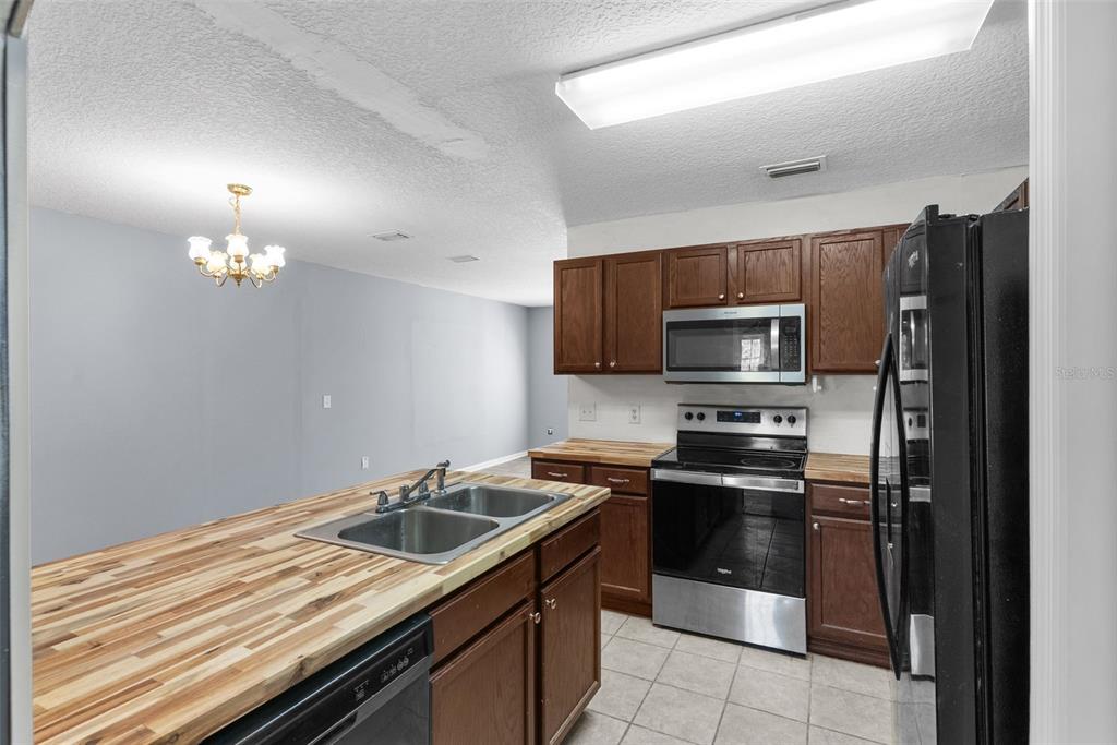 16727 Southeast 91st Street Lake Butler, FL 32054 - Photo 11 of 46