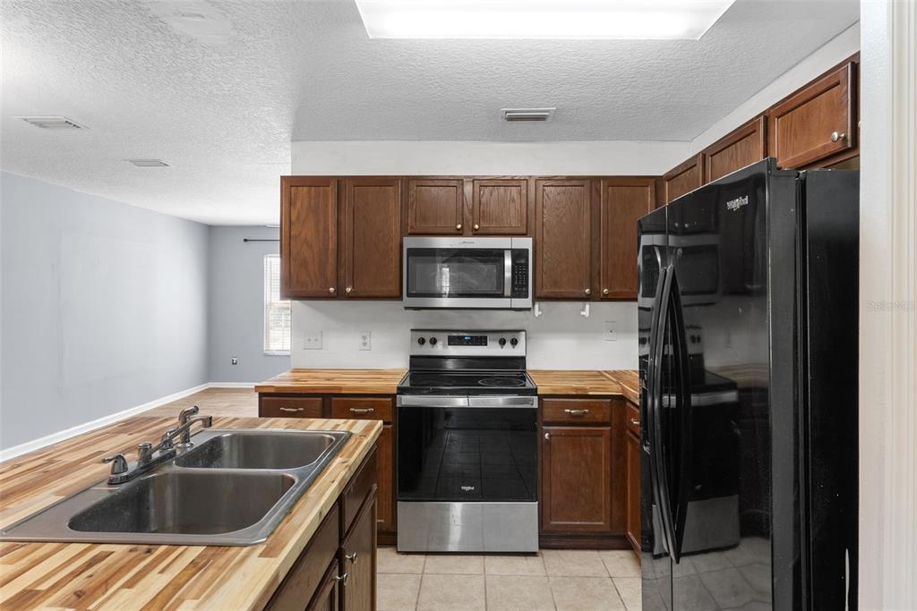 16727 Southeast 91st Street Lake Butler, FL 32054 - Photo 12 of 46