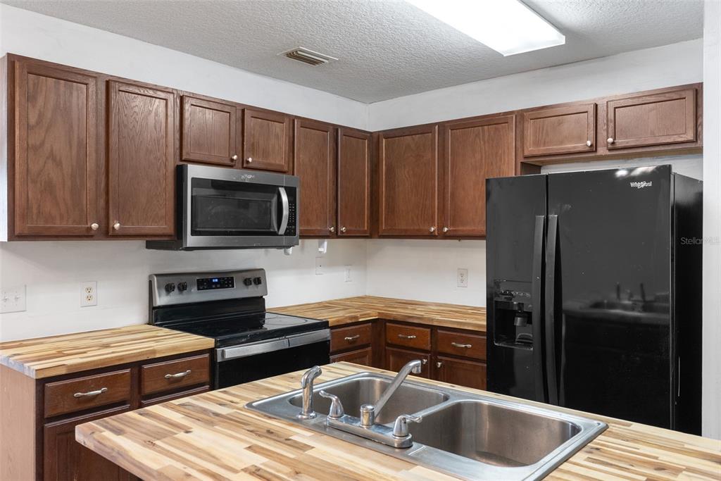 16727 Southeast 91st Street Lake Butler, FL 32054 - Photo 10 of 46