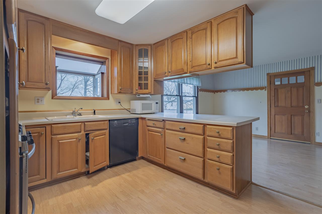 7117 Flora Road Rockford, IL 61101 - Photo 13 of 24 Gallery Image 13