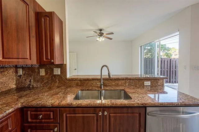 $3,800 | 11851 Southwest 80th Terrace, Unit 11851, Miami, FL 33173