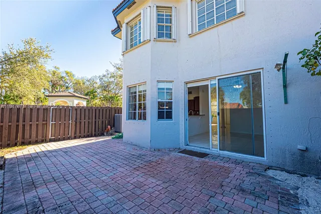 $3,800 | 11851 Southwest 80th Terrace, Unit 11851, Miami, FL 33173