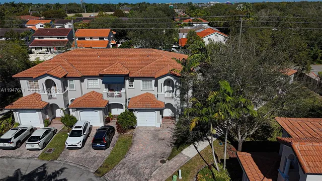 $3,800 | 11851 Southwest 80th Terrace, Unit 11851, Miami, FL 33173