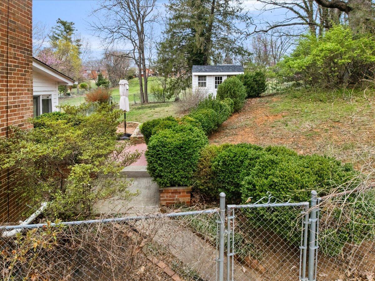 3581 Grandin Road Southwest Roanoke, VA 24018 - Photo 101 of 124 103-1000028806