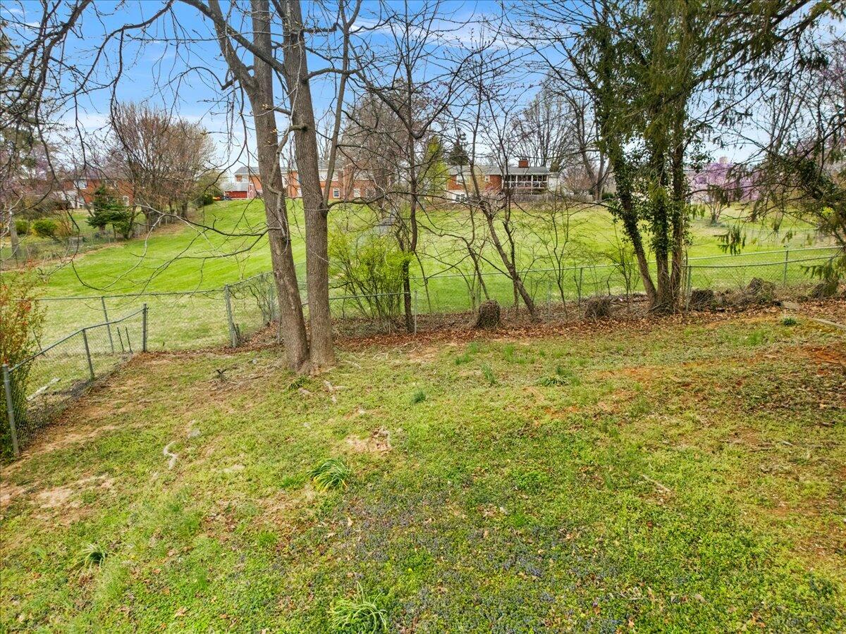 3581 Grandin Road Southwest Roanoke, VA 24018 - Photo 103 of 124 105-1000028808