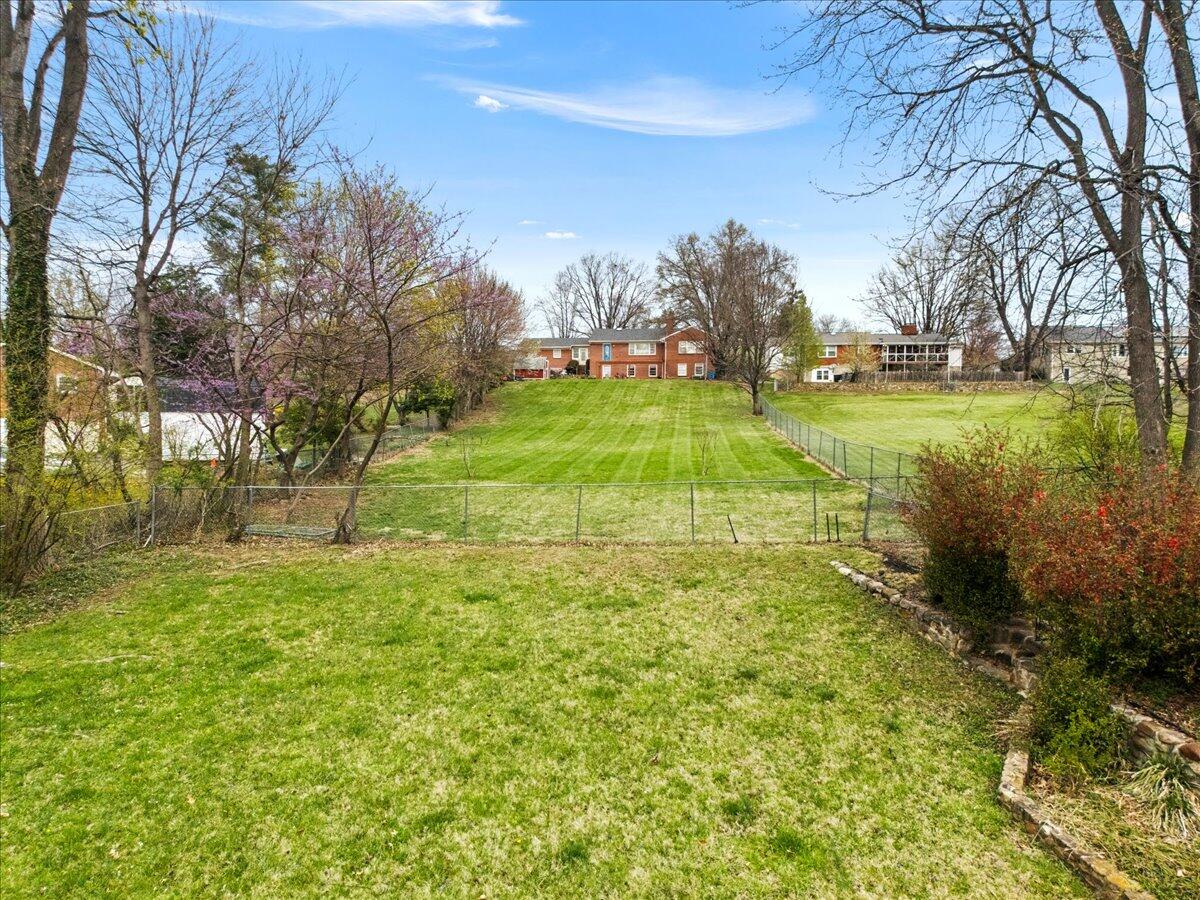 3581 Grandin Road Southwest Roanoke, VA 24018 - Photo 105 of 124 109-1000028812