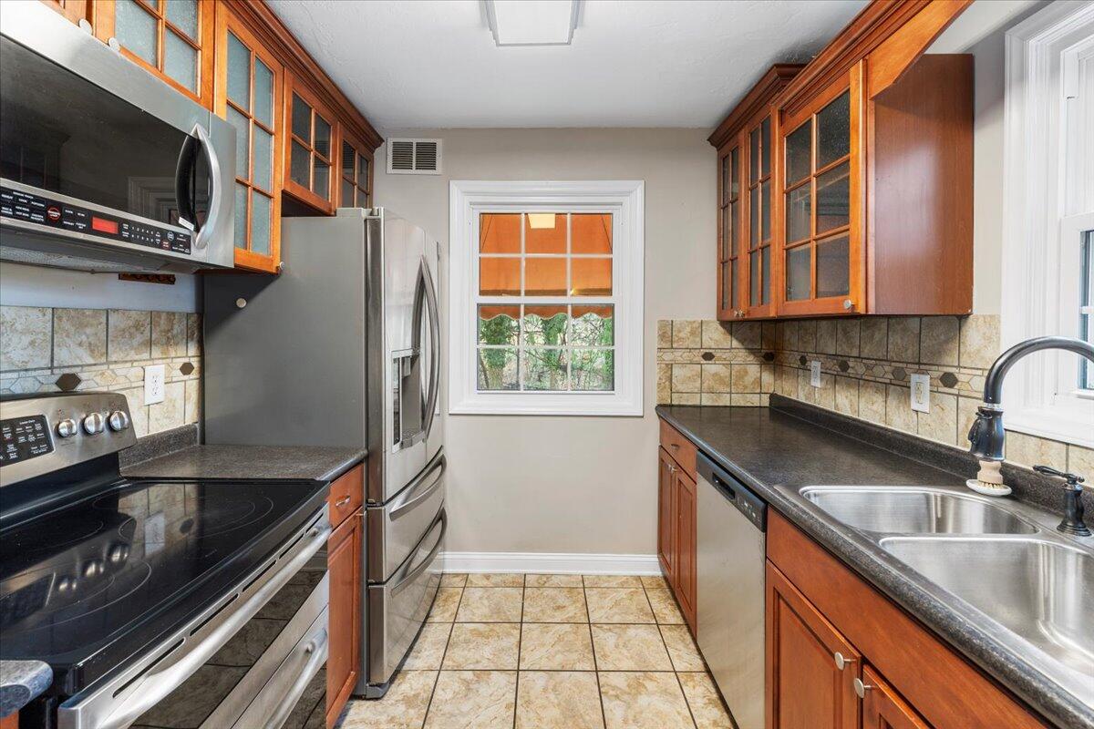 3581 Grandin Road Southwest Roanoke, VA 24018 - Photo 12 of 124 130-1000028830