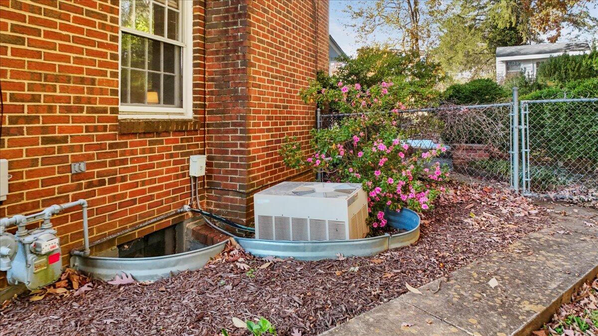 3581 Grandin Road Southwest Roanoke, VA 24018 - Photo 67 of 124 048-47