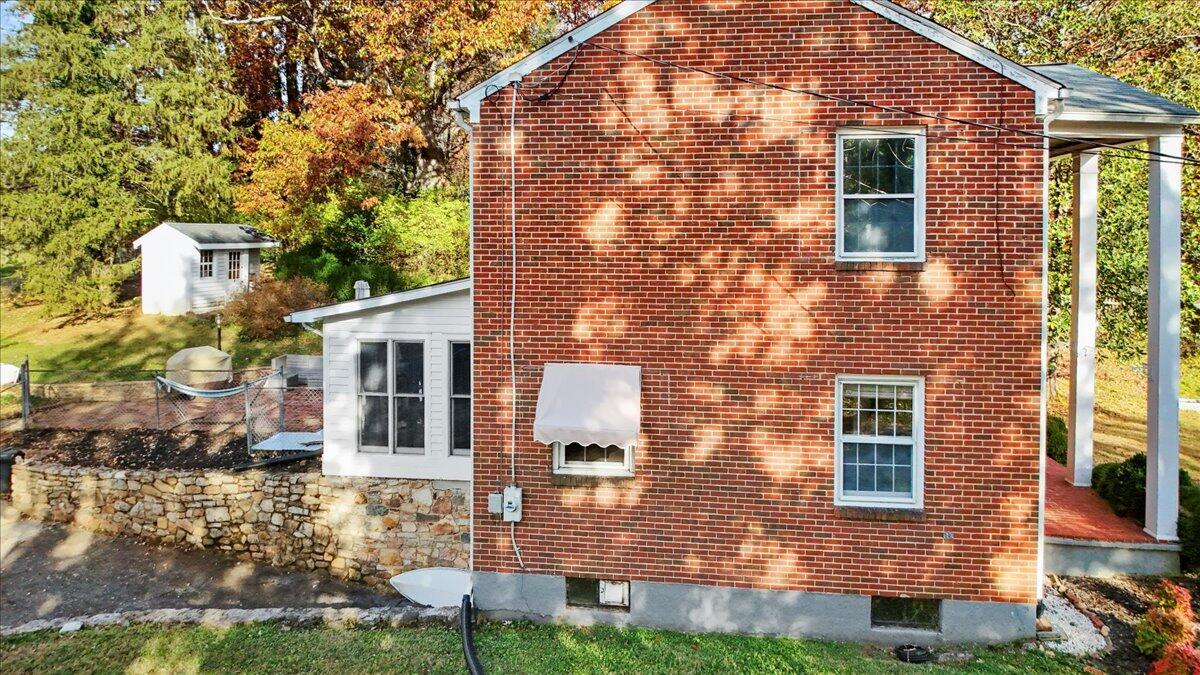 3581 Grandin Road Southwest Roanoke, VA 24018 - Photo 70 of 124 051-50