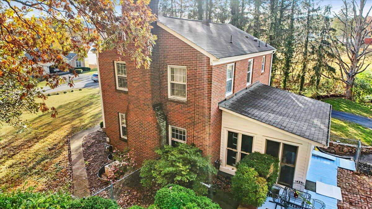 3581 Grandin Road Southwest Roanoke, VA 24018 - Photo 71 of 124 056-55