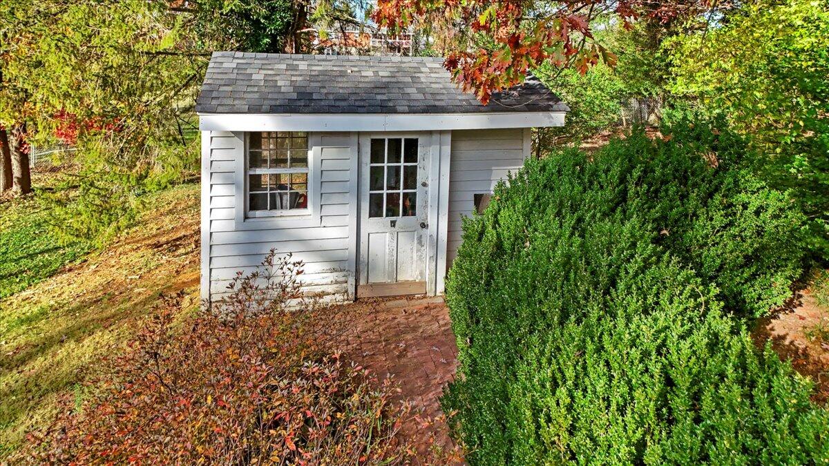 3581 Grandin Road Southwest Roanoke, VA 24018 - Photo 73 of 124 058-57