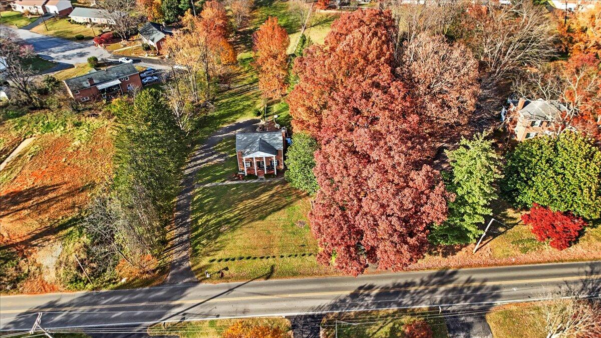 3581 Grandin Road Southwest Roanoke, VA 24018 - Photo 82 of 124 068-67
