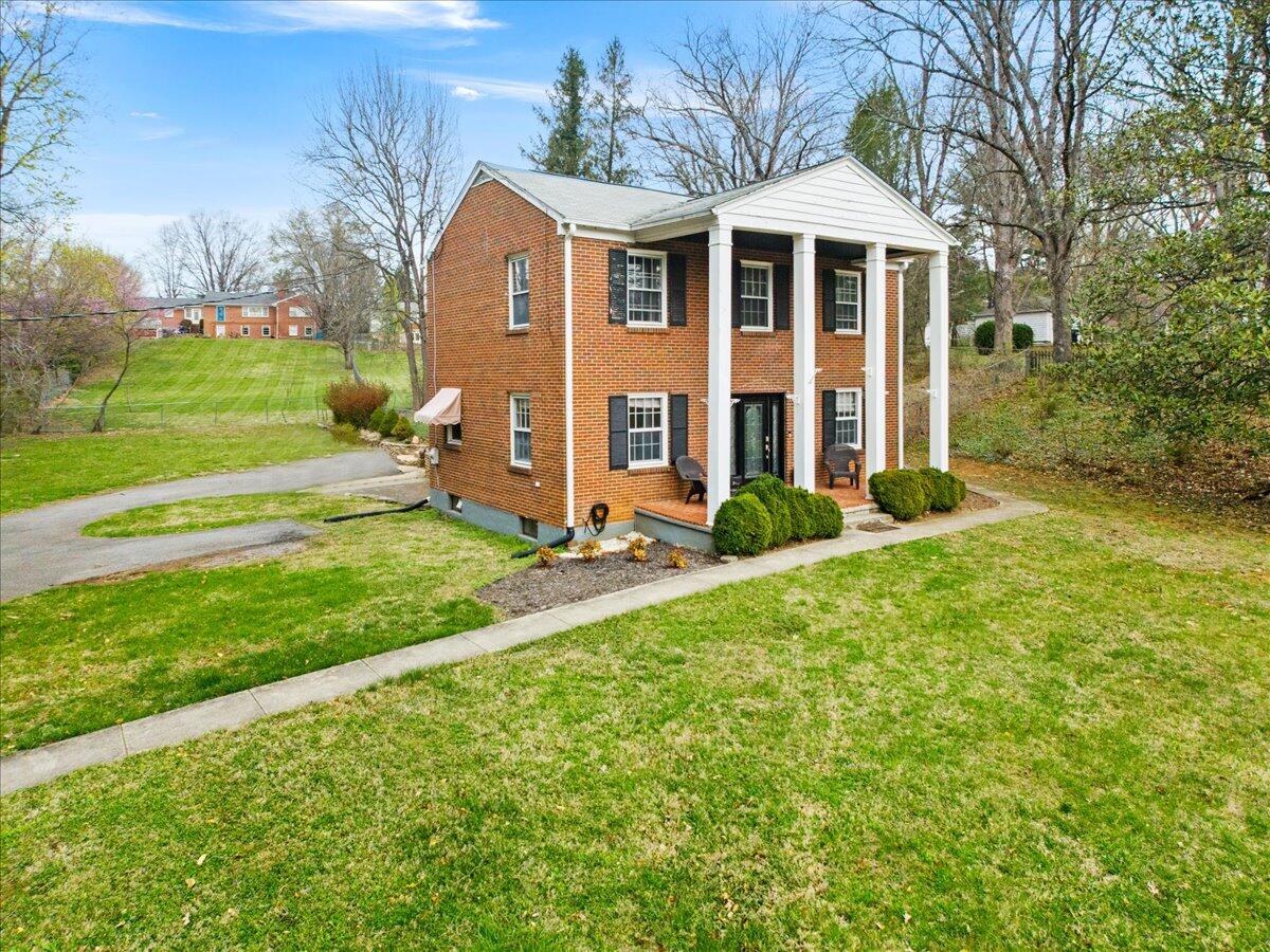 3581 Grandin Road Southwest Roanoke, VA 24018 - Photo 90 of 124 082-1000028785
