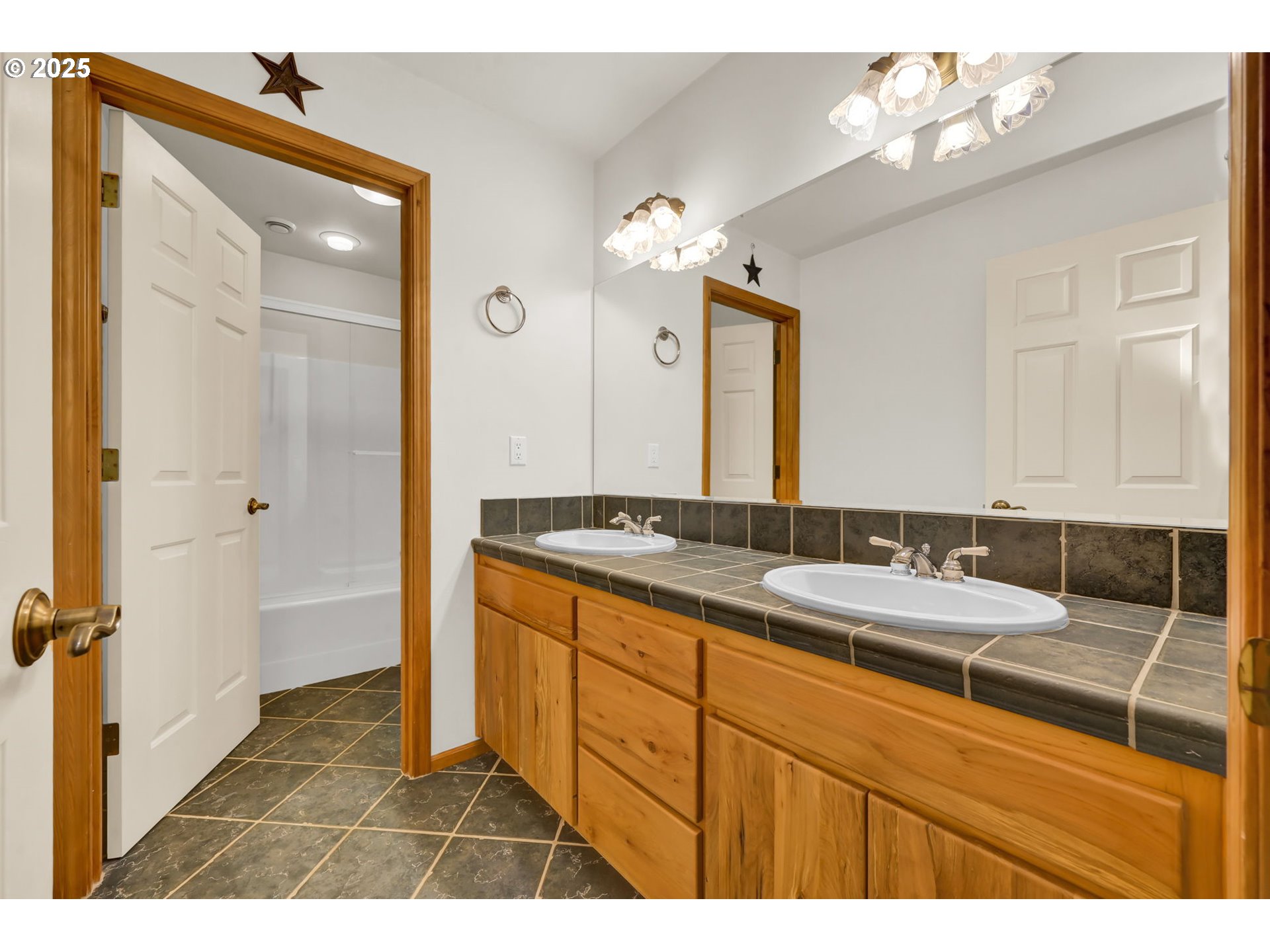32316 Riley Lane Cottage Grove, OR 97424 - Photo 35 of 48 Gallery Image 35