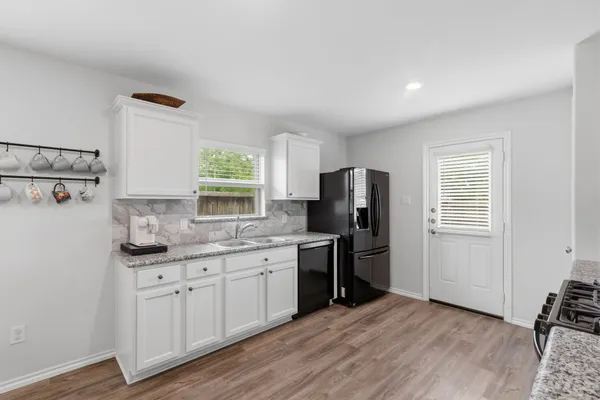 $245,000 | 1307 Winding Willow Drive, Pinehurst, TX 77362