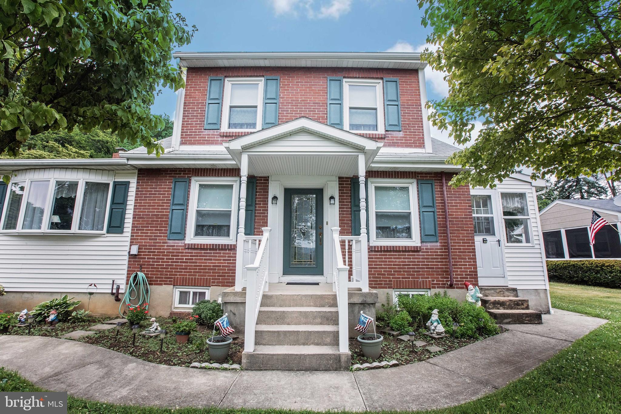 1735 Liggett Avenue Reading, PA 19607 - Photo 2 of 25 Gallery Image 2