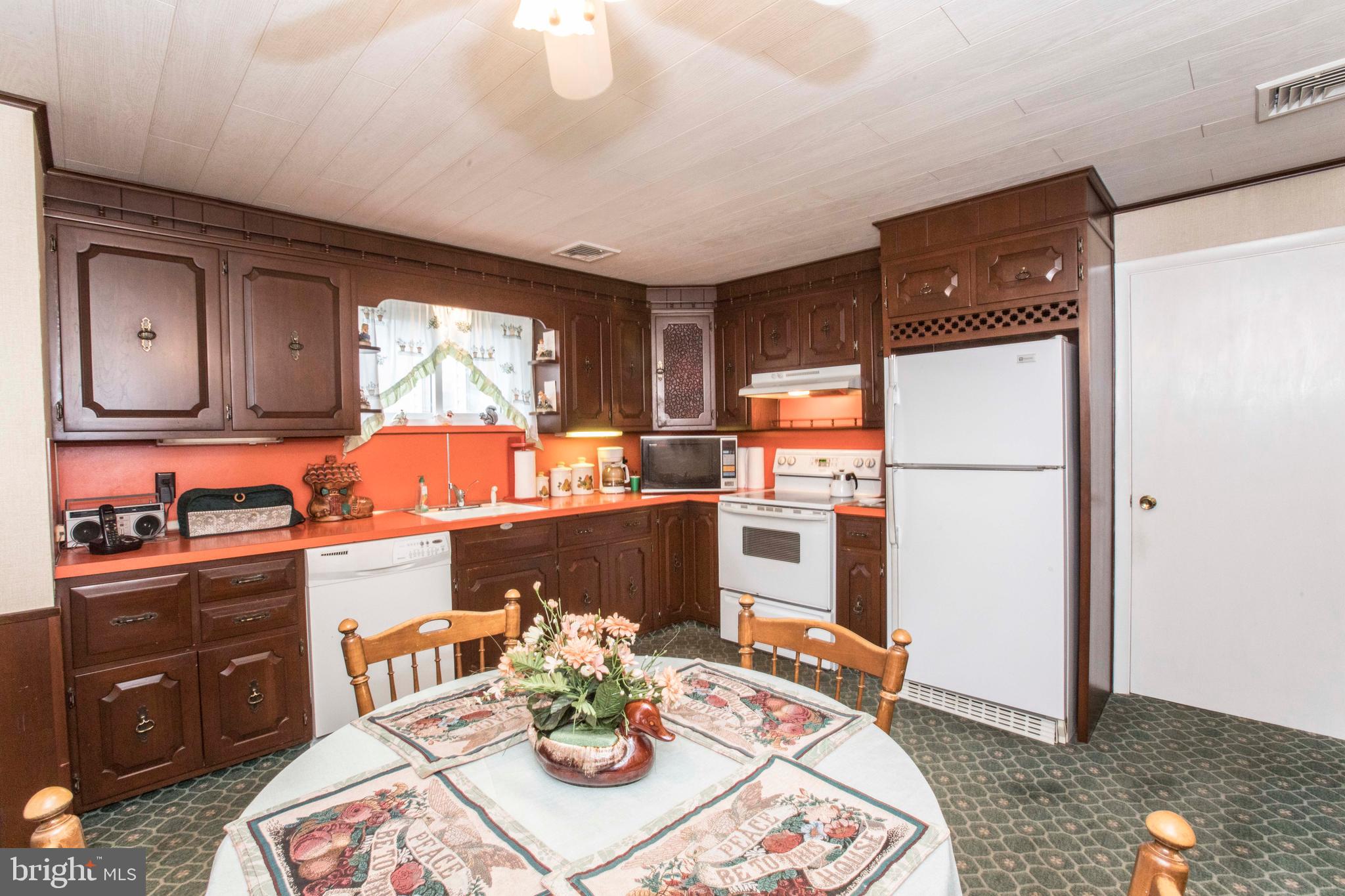 1735 Liggett Avenue Reading, PA 19607 - Photo 7 of 25 Gallery Image 7