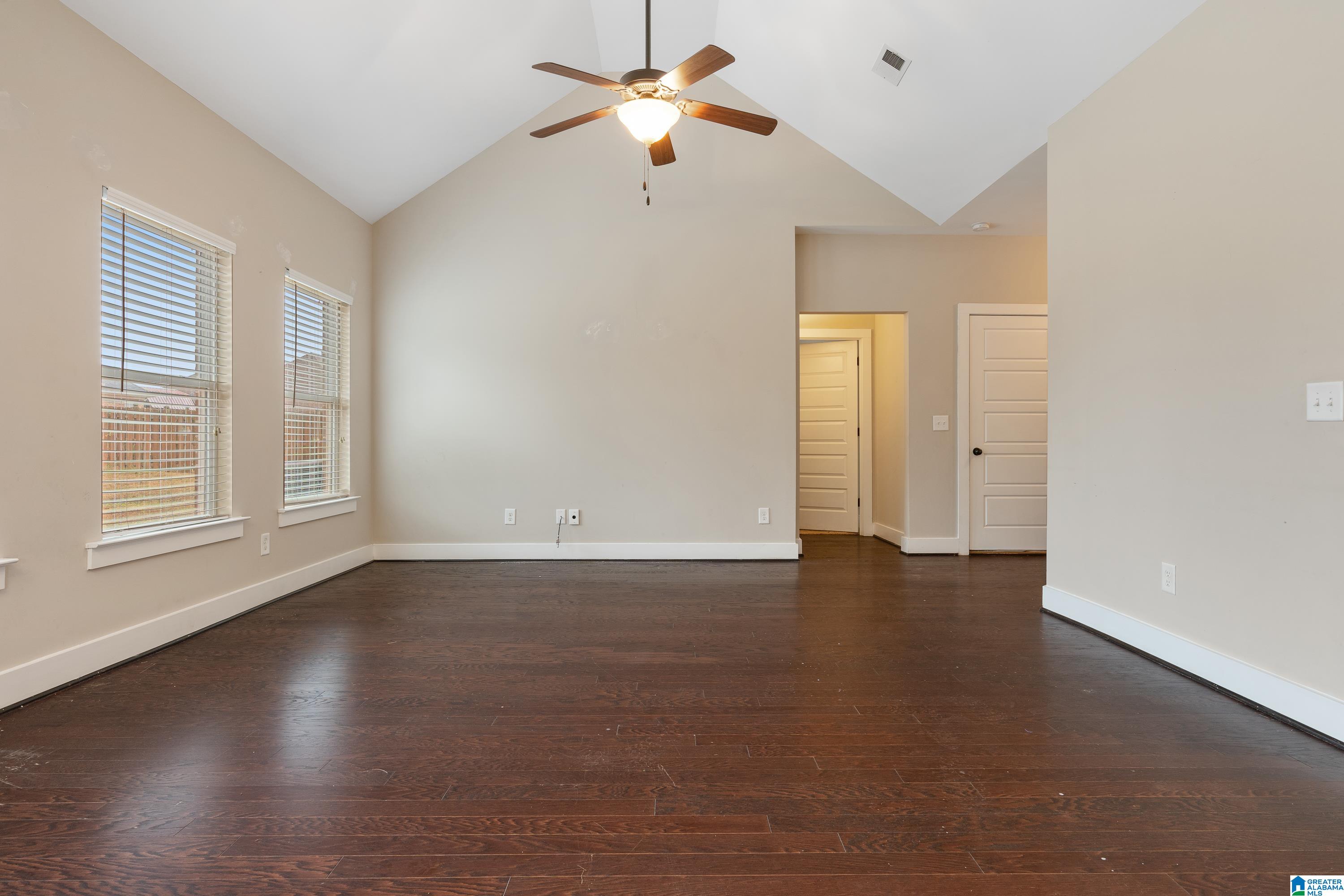 4330 Segars Cove Bessemer, AL 35022 - Photo 5 of 23
