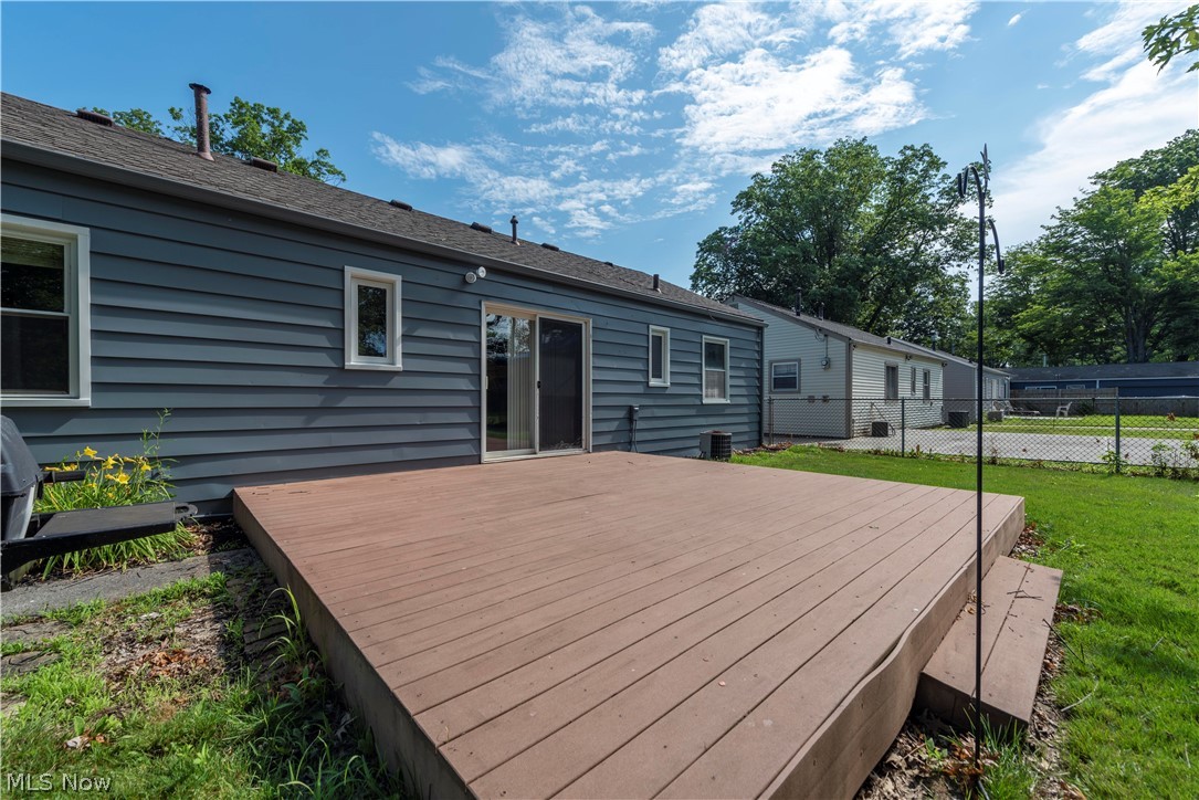 26825 Knickerbocker Road Bay Village, OH 44140 - Photo 26 of 29 Gallery Image 26