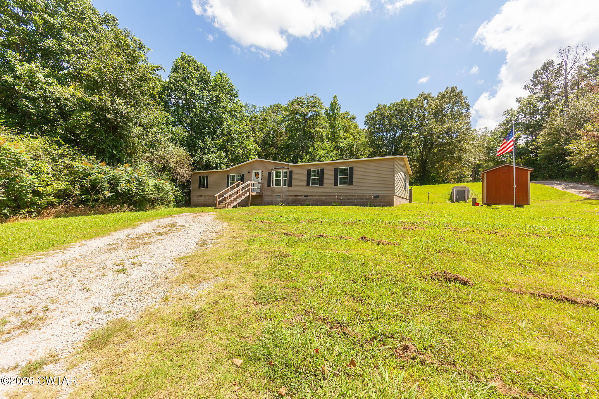 468 Red Lane Jackson, TN 38301 - Photo 17 of 17 Front