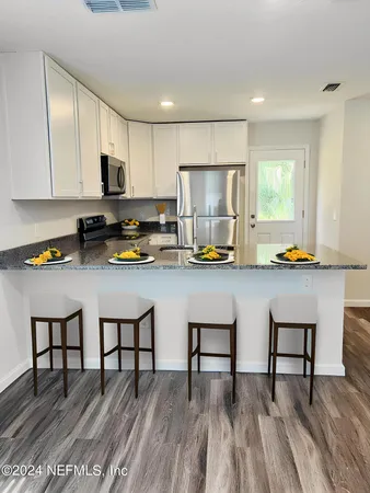 $2,150 | 575 South Woodlawn Street, St. Augustine, FL 32084