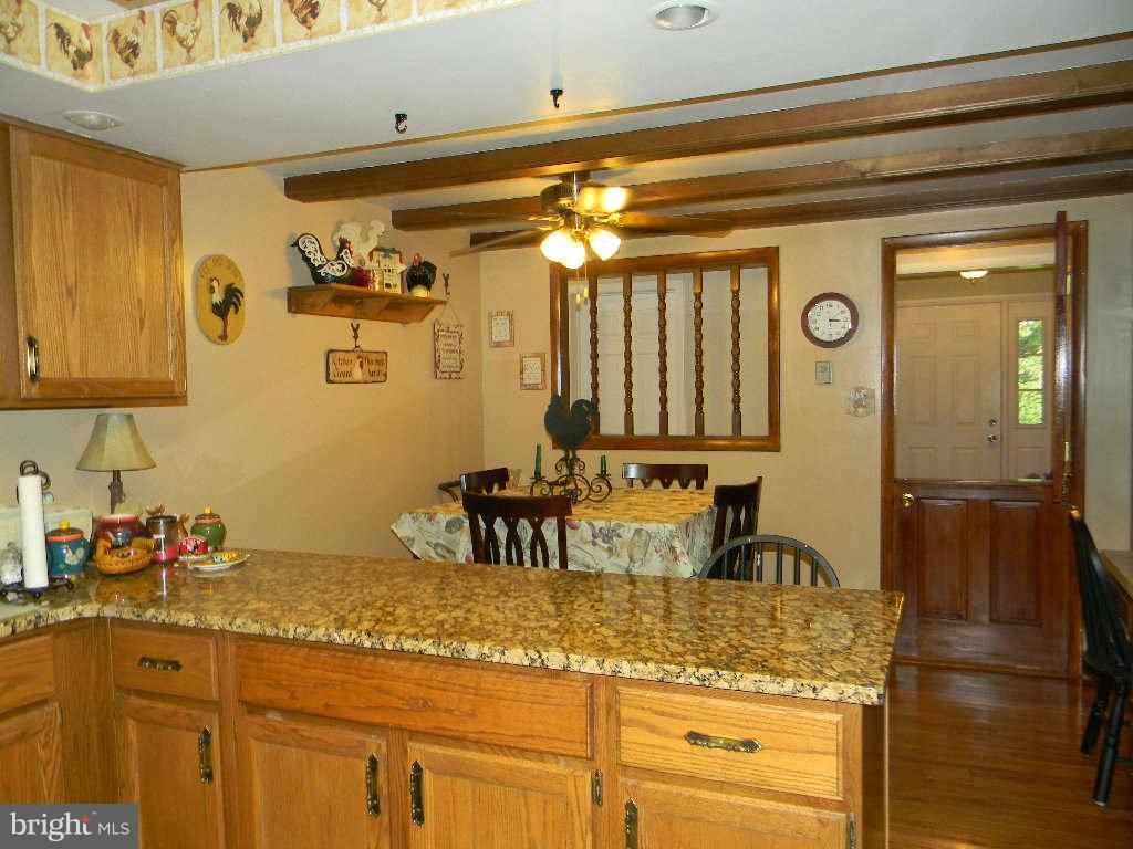 4522 Hurst Road Bealeton, VA 22712 - Photo 16 of 30 Kitchen