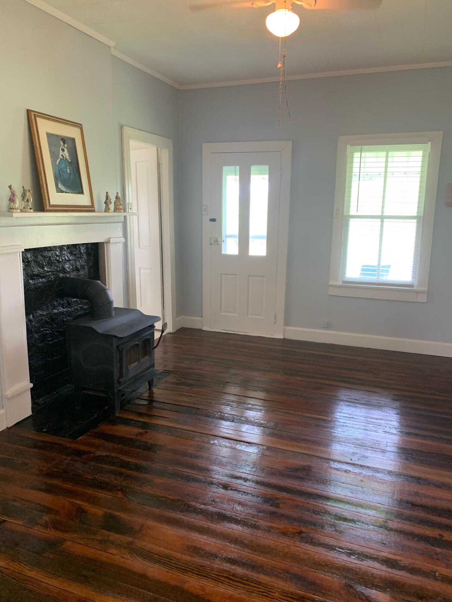 2190 Old Log Lick Road Winchester, KY 40391 - Photo 4 of 19 image1