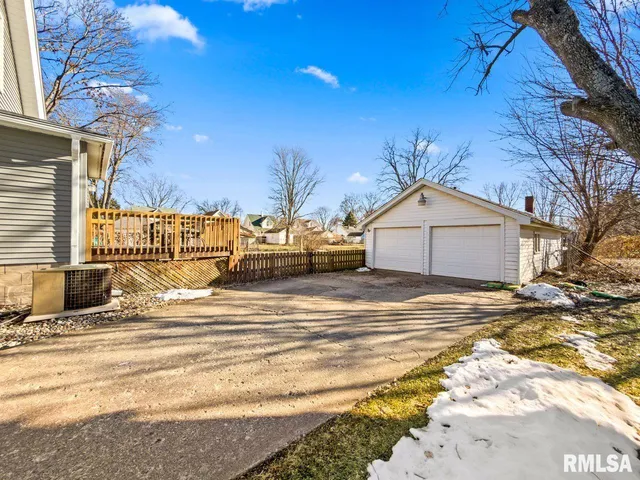 $129,900 | 1298 Campbell Avenue, Galesburg, IL 61401