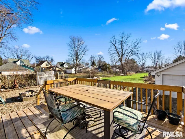 $129,900 | 1298 Campbell Avenue, Galesburg, IL 61401